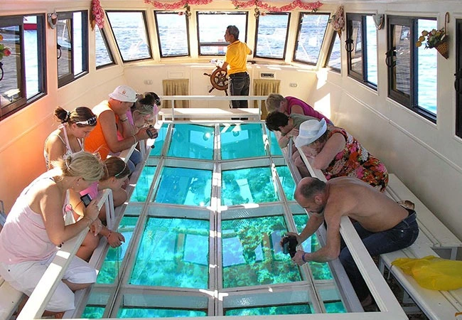 BARCO DE CRISTAL